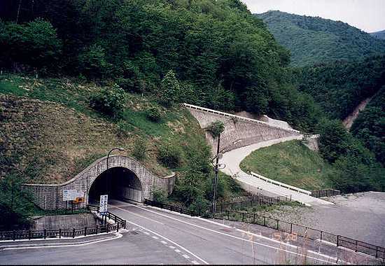 開通した雁坂トンネル